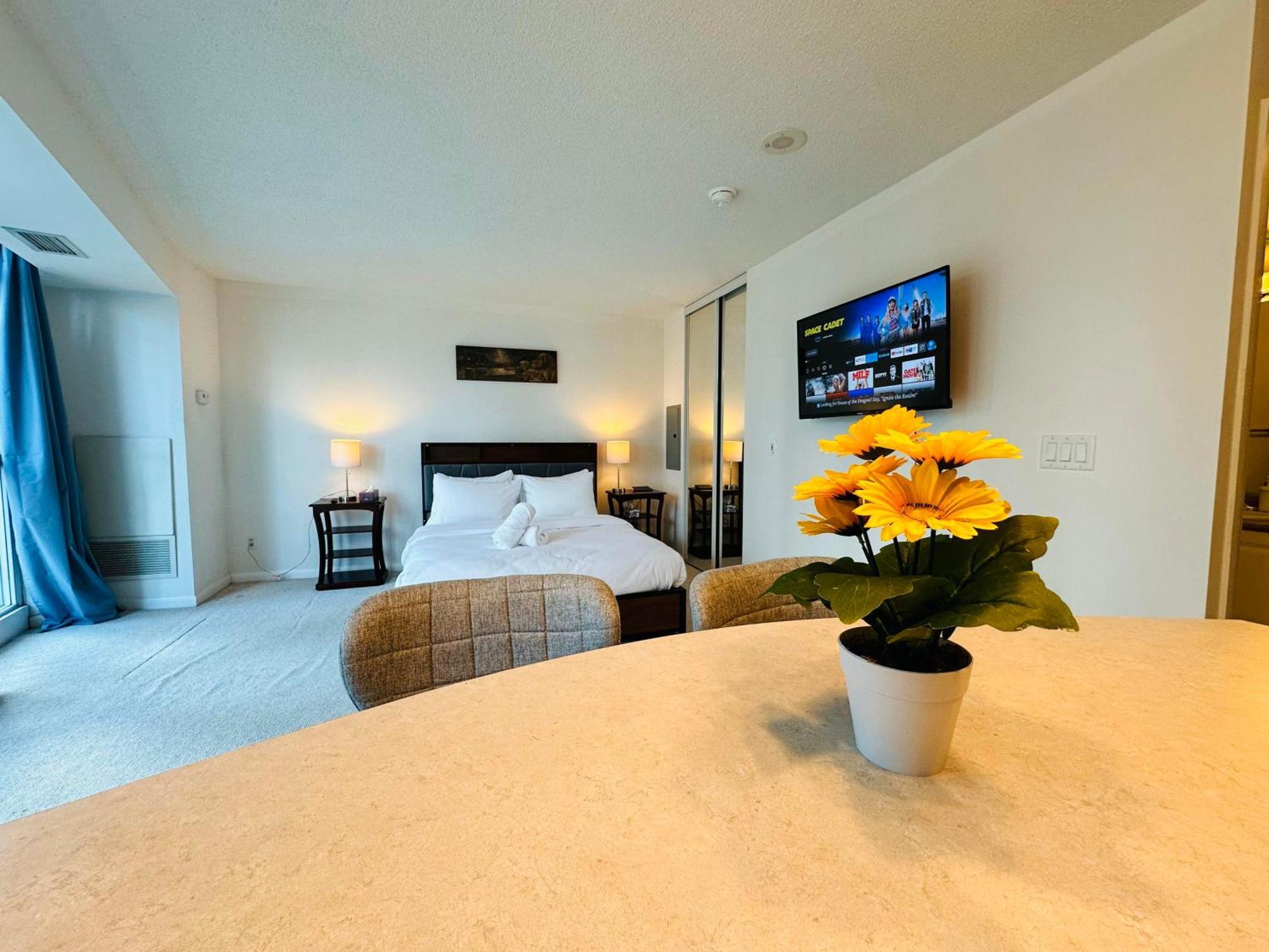 Rivetstays - The Yonge Toronto Extérieur photo